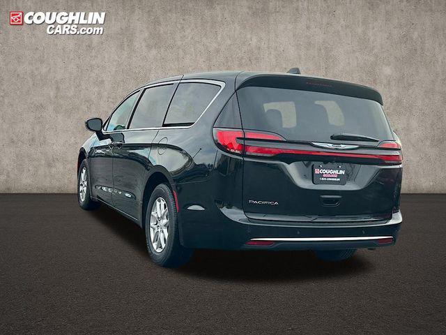 new 2026 Chrysler Pacifica car, priced at $45,640