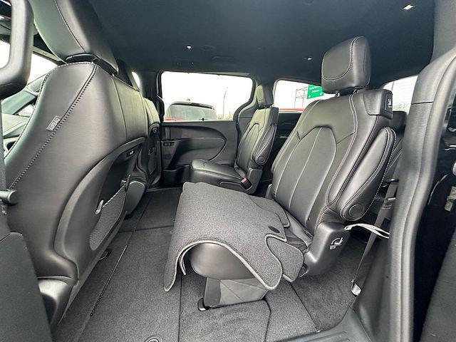 new 2026 Chrysler Pacifica car, priced at $45,640