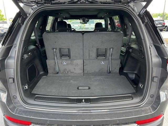 new 2025 Jeep Grand Cherokee L car, priced at $51,213