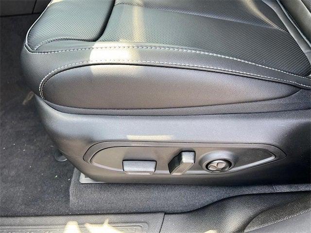 new 2025 Jeep Grand Cherokee L car, priced at $51,213