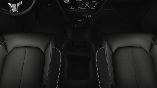 new 2025 Chrysler Voyager car
