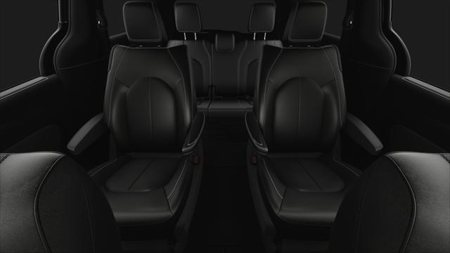 new 2025 Chrysler Voyager car