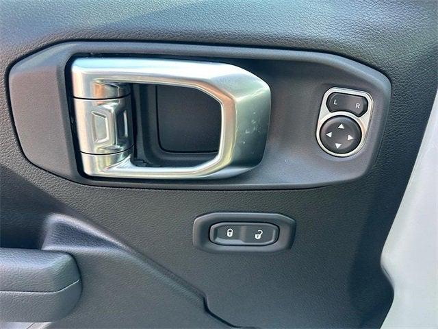 new 2025 Jeep Wrangler car, priced at $47,500