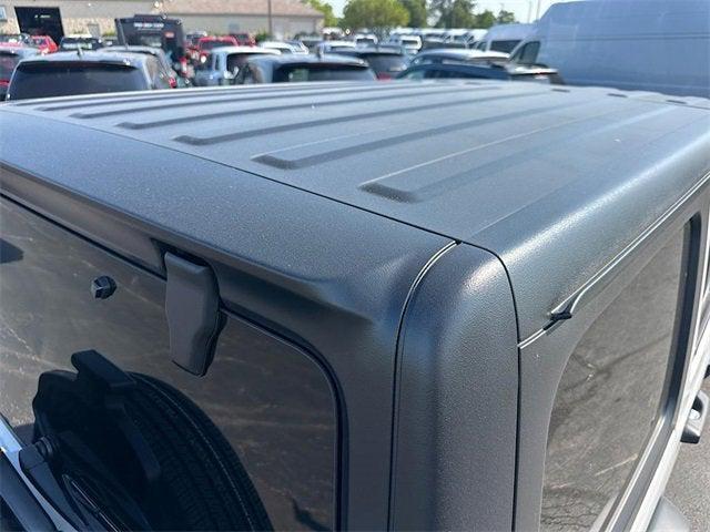 new 2025 Jeep Wrangler car, priced at $47,500