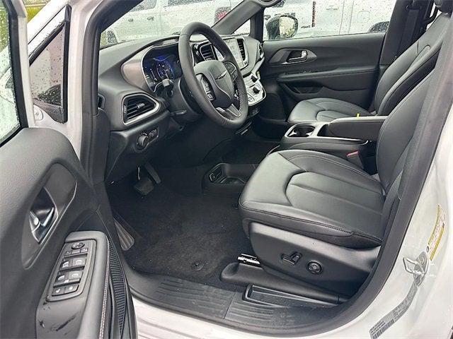new 2025 Chrysler Voyager car, priced at $41,805