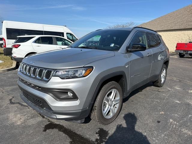 new 2024 Jeep Compass car, priced at $32,420