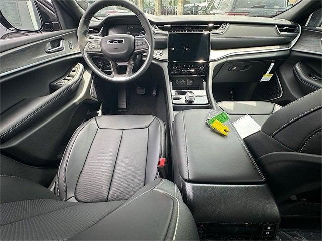 new 2025 Jeep Grand Cherokee L car, priced at $51,213