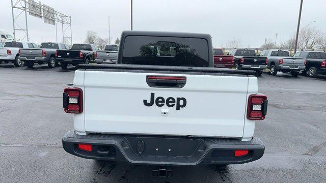 new 2024 Jeep Gladiator car, priced at $47,268