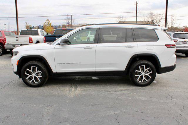 new 2024 Jeep Grand Cherokee L car, priced at $43,022