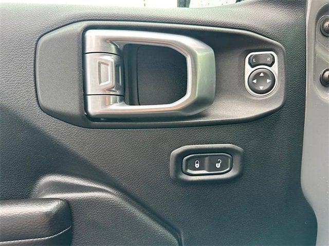 used 2019 Jeep Wrangler Unlimited car, priced at $25,136