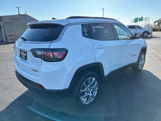 new 2024 Jeep Compass car, priced at $26,000