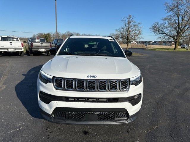 new 2024 Jeep Compass car, priced at $26,000