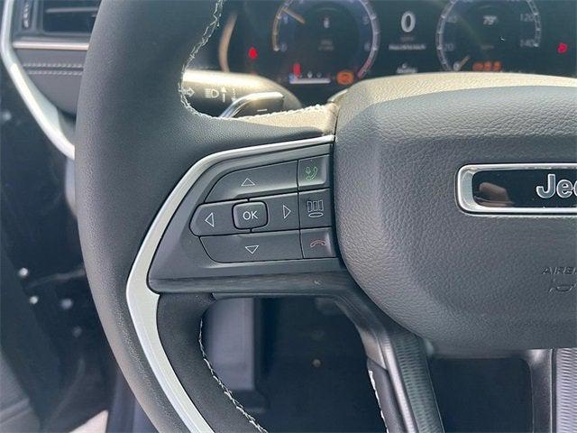 new 2025 Jeep Grand Cherokee L car, priced at $44,000