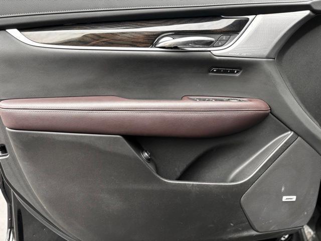 used 2023 Cadillac XT6 car, priced at $35,997