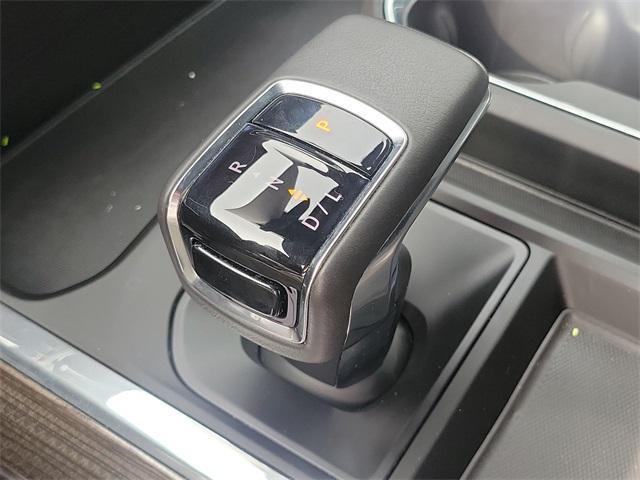 used 2022 Chevrolet Silverado 1500 car, priced at $44,997