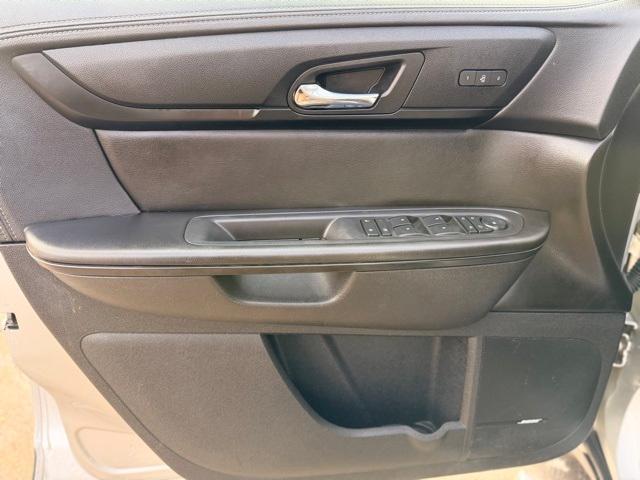 used 2017 Chevrolet Traverse car, priced at $10,999