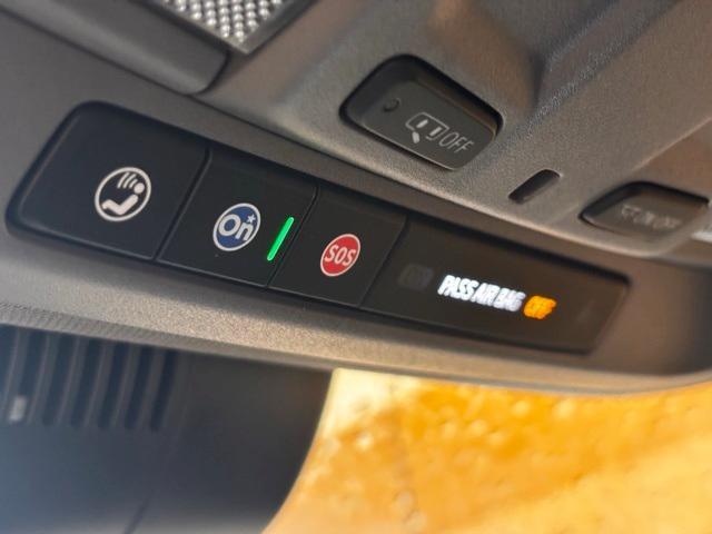 used 2022 Chevrolet Silverado 1500 car, priced at $37,997