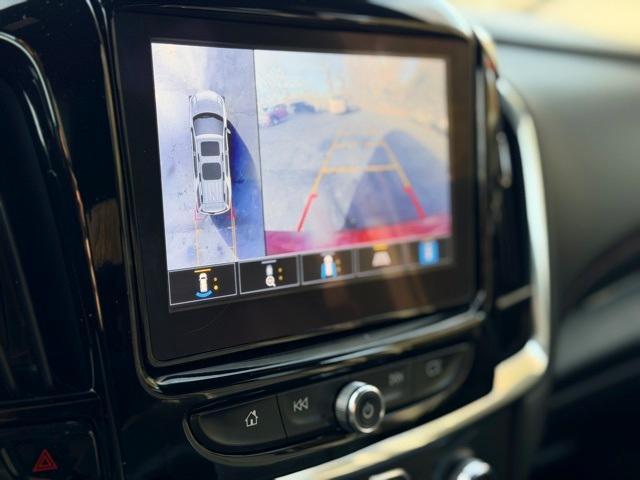 used 2023 Chevrolet Traverse car, priced at $35,997