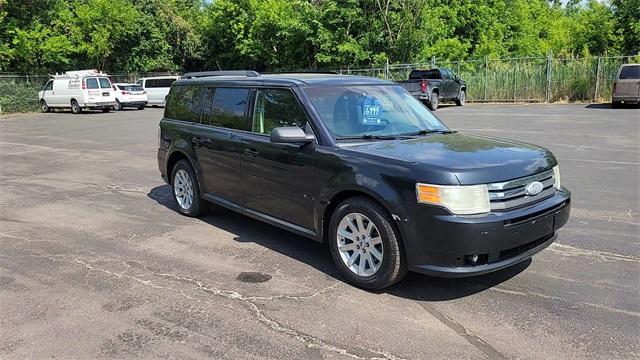 used 2011 Ford Flex car, priced at $3,999