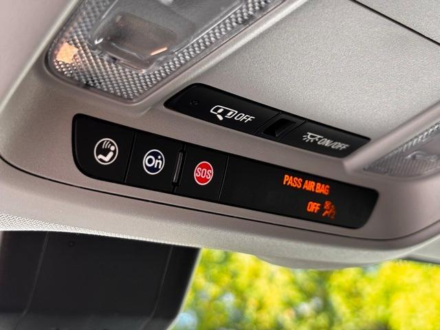 used 2022 Chevrolet Equinox car, priced at $22,997