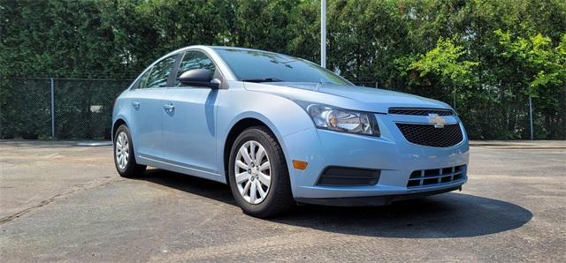 used 2011 Chevrolet Cruze car, priced at $7,999