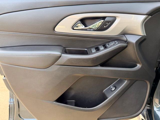 used 2020 Chevrolet Traverse car, priced at $15,999