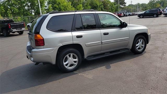 used 2005 GMC Envoy car, priced at $5,999