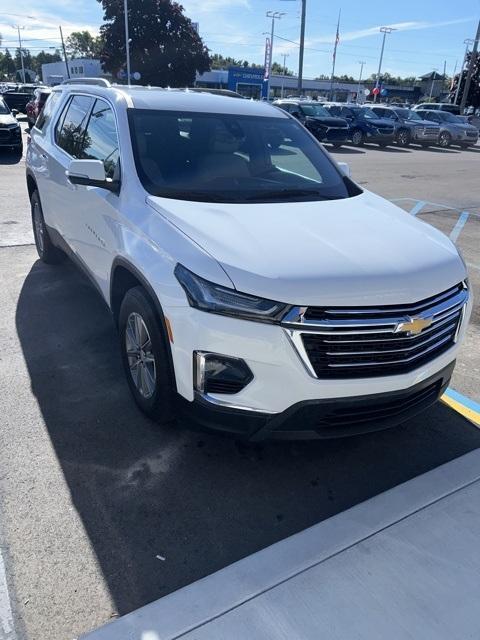 used 2022 Chevrolet Traverse car, priced at $33,997