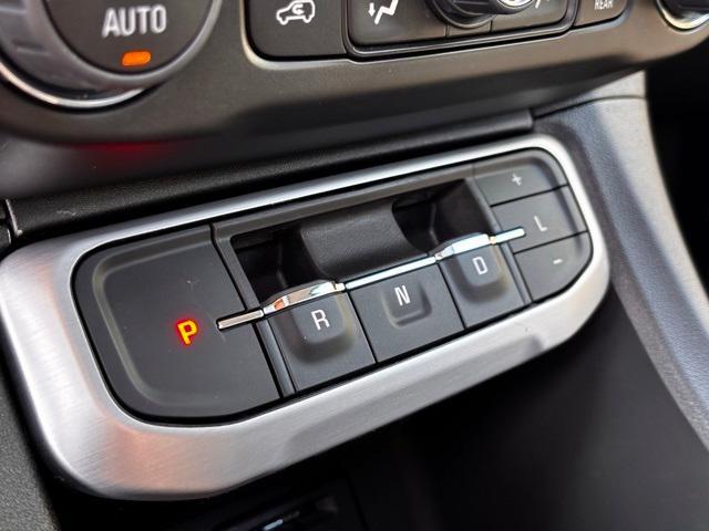 used 2023 GMC Acadia car, priced at $35,997