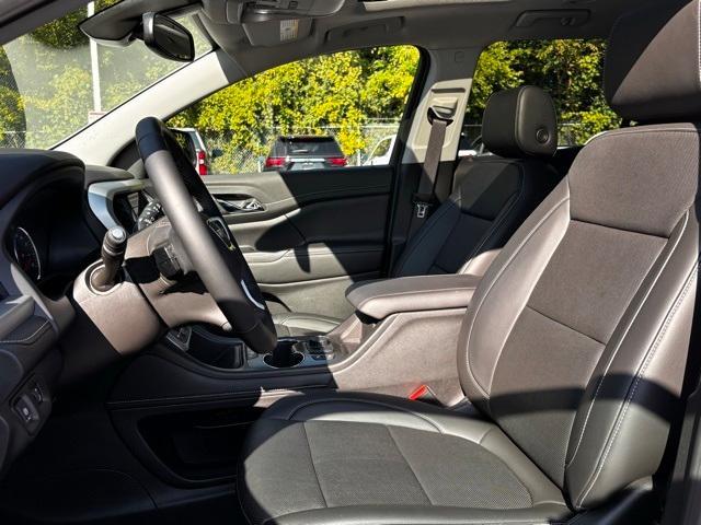 used 2023 GMC Acadia car, priced at $35,997
