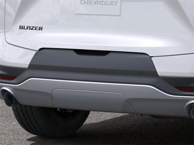 new 2025 Chevrolet Blazer car, priced at $40,390