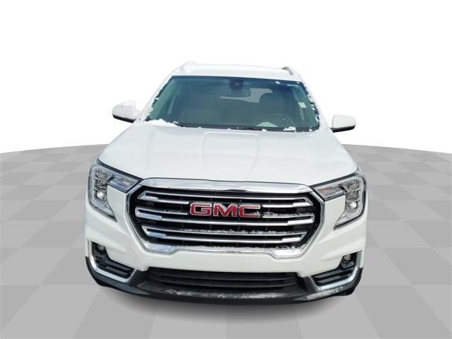 used 2024 GMC Terrain car, priced at $30,997