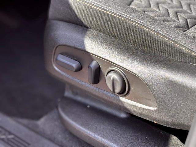 used 2023 Chevrolet Equinox car, priced at $21,997