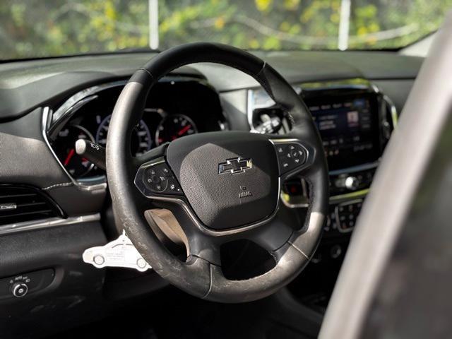 used 2024 Chevrolet Traverse Limited car, priced at $44,997