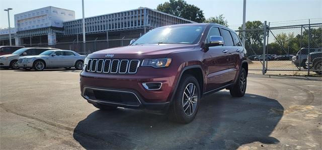 used 2018 Jeep Grand Cherokee car, priced at $18,542