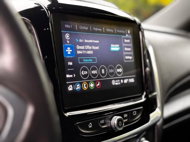 used 2022 Chevrolet Traverse car, priced at $27,999