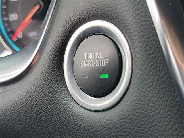 used 2024 Chevrolet Traverse Limited car, priced at $36,997