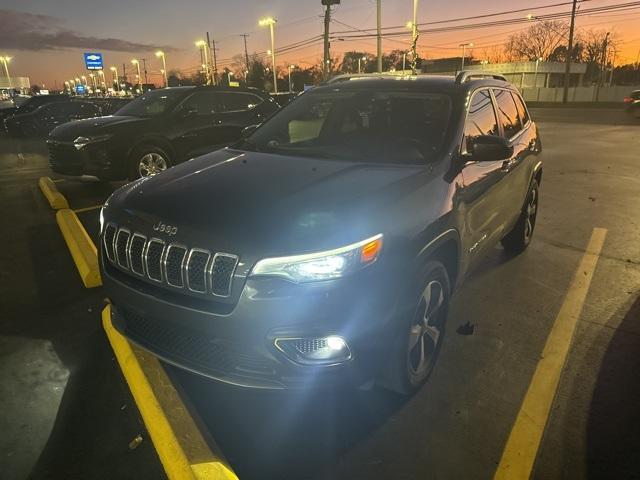 used 2020 Jeep Cherokee car, priced at $22,997