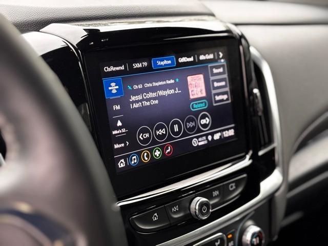 used 2023 Chevrolet Traverse car, priced at $32,997