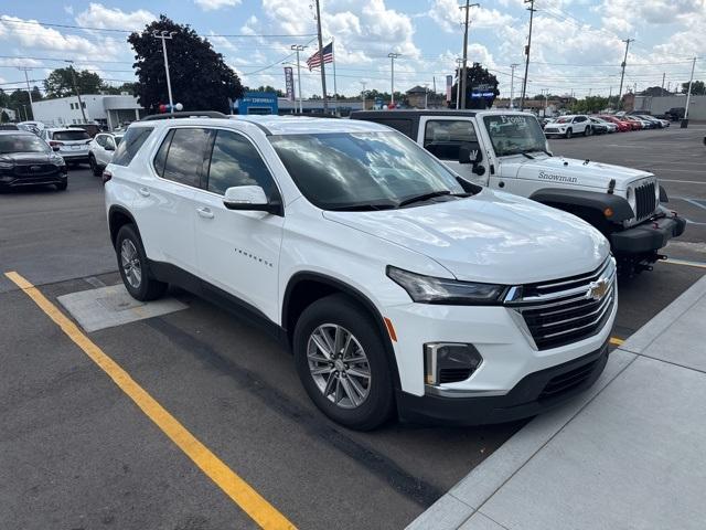 used 2023 Chevrolet Traverse car