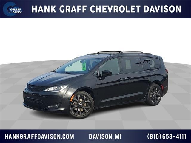 used 2018 Chrysler Pacifica car, priced at $15,879