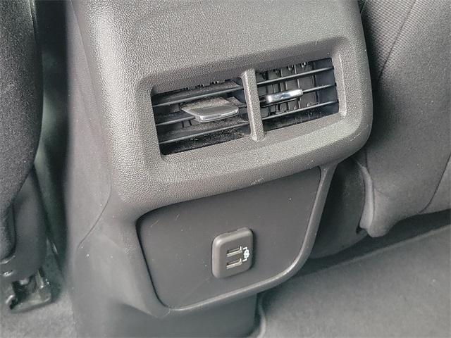 used 2022 Chevrolet Equinox car, priced at $15,999