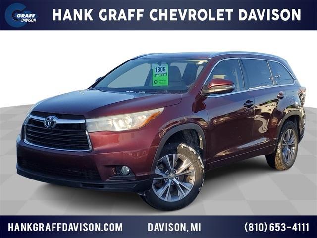 used 2015 Toyota Highlander car, priced at $14,599