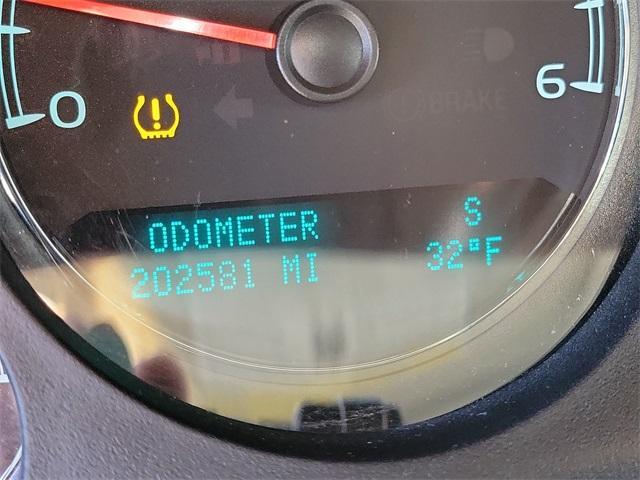 used 2014 GMC Yukon XL car, priced at $8,499