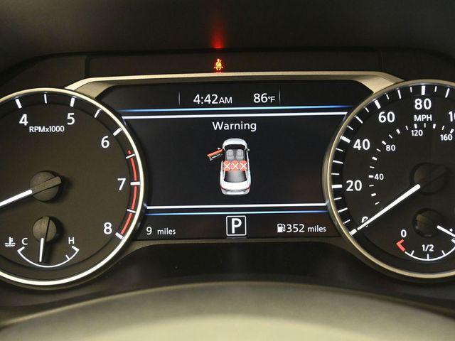 new 2025 Nissan Sentra car, priced at $24,300