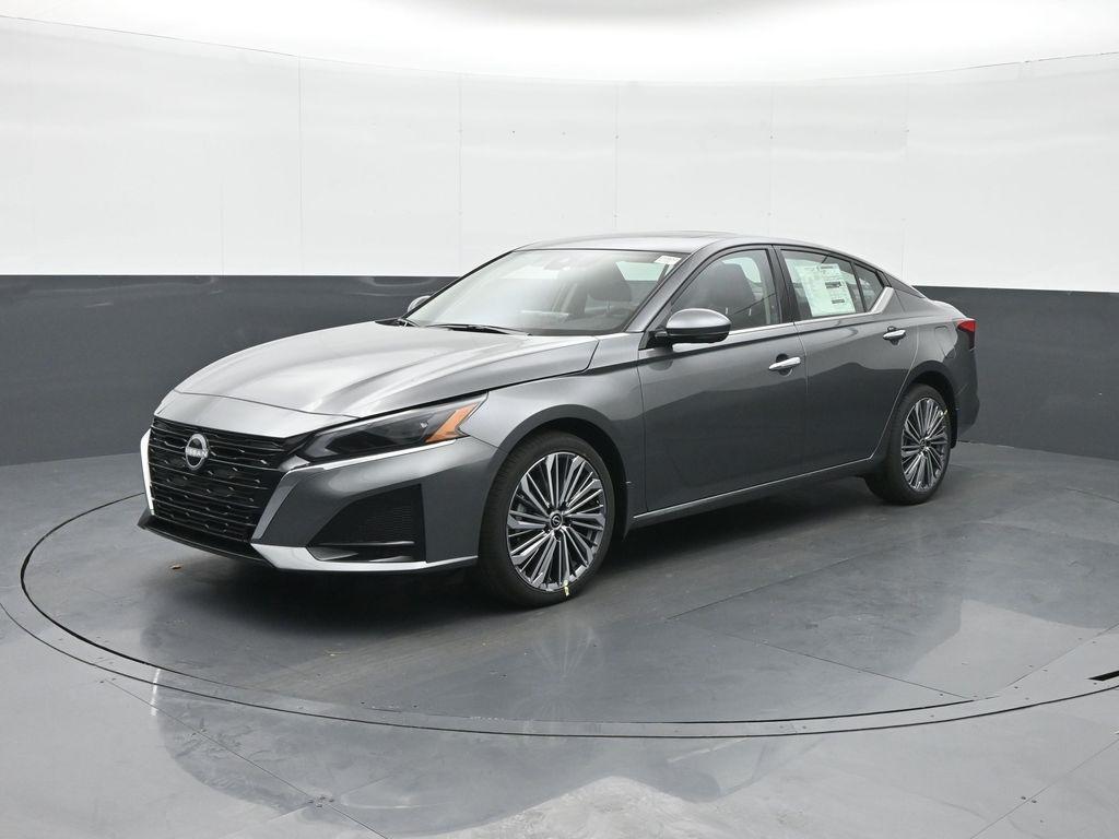 new 2025 Nissan Altima car, priced at $37,530