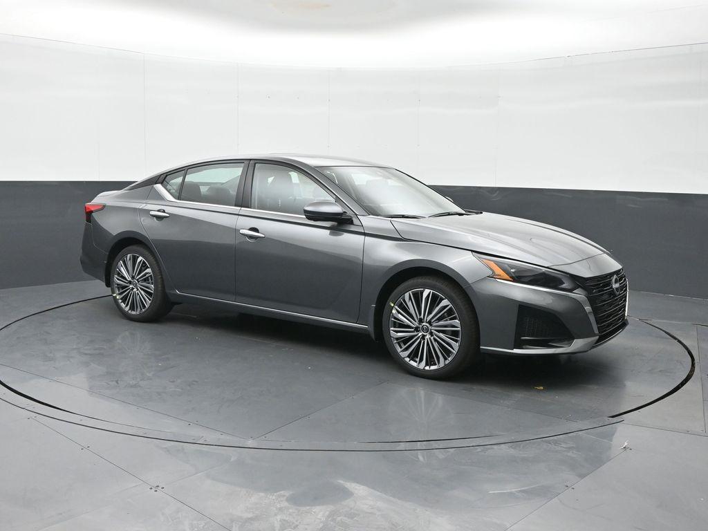new 2025 Nissan Altima car, priced at $37,530