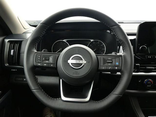 new 2025 Nissan Pathfinder car, priced at $45,435