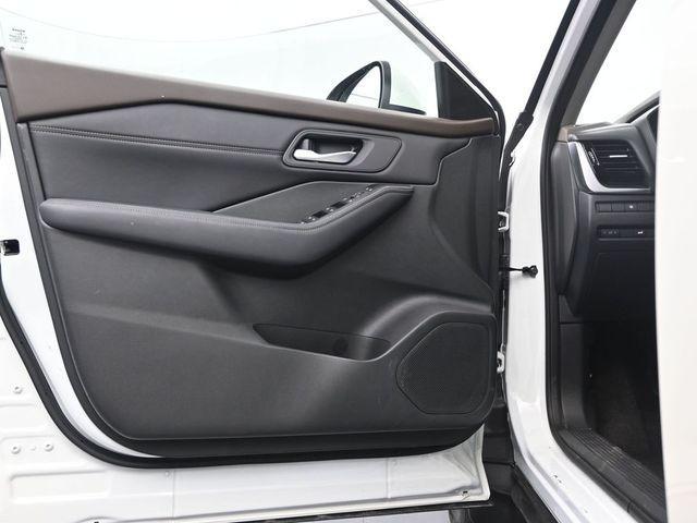 used 2022 Nissan Rogue car, priced at $23,833