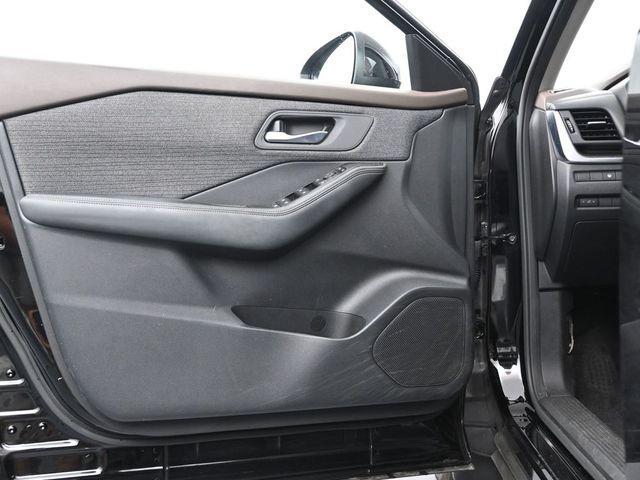 used 2023 Nissan Rogue car, priced at $21,199